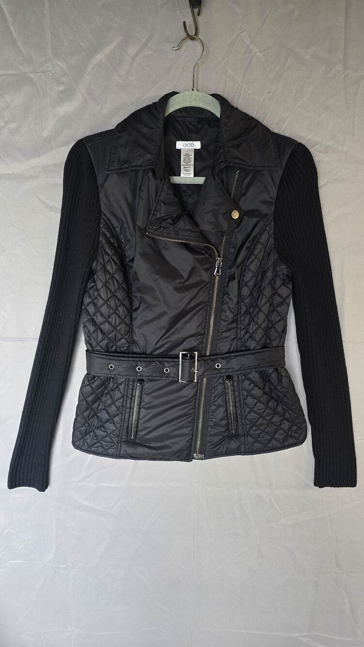 Cache Jacket Womens Medium Black Quilted Moto Belted Knit Sleeve Zip Pockets